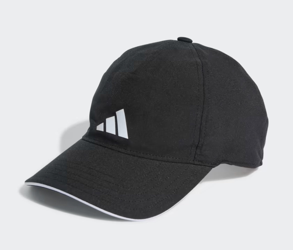 Cappello Adidas nero con logo bianco