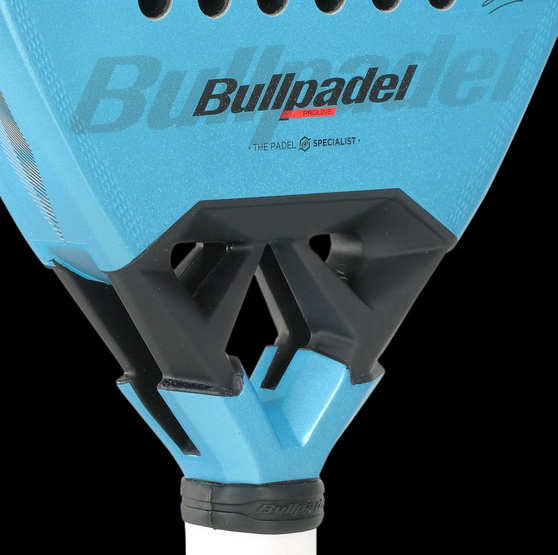 BULLPADEL VERTEX 05 W 26 - CUSTODIA TERMICA IN OMAGGIO