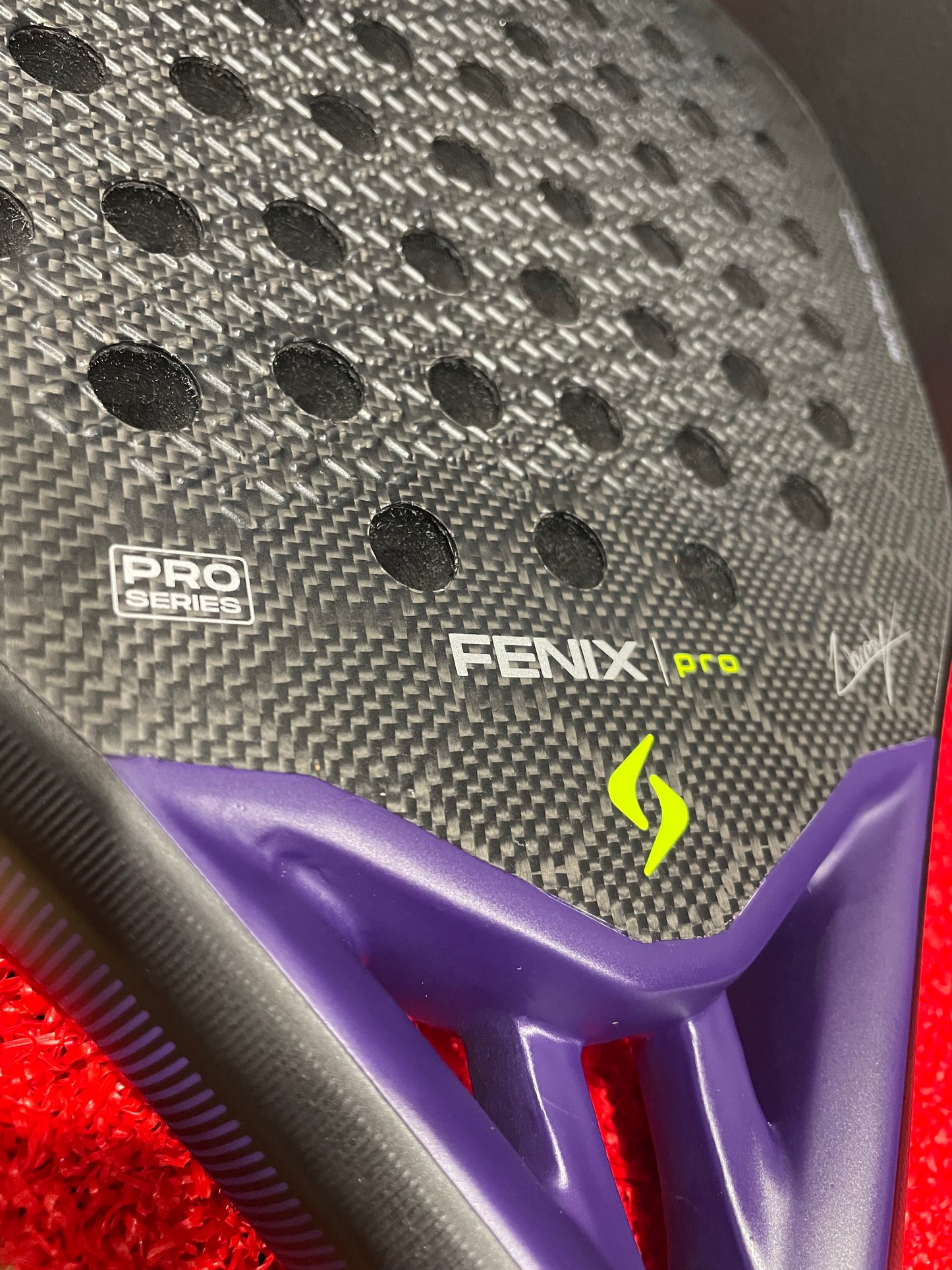 SIUX FENIX PRO BLACK 2026  - LEO AUGSBURGER