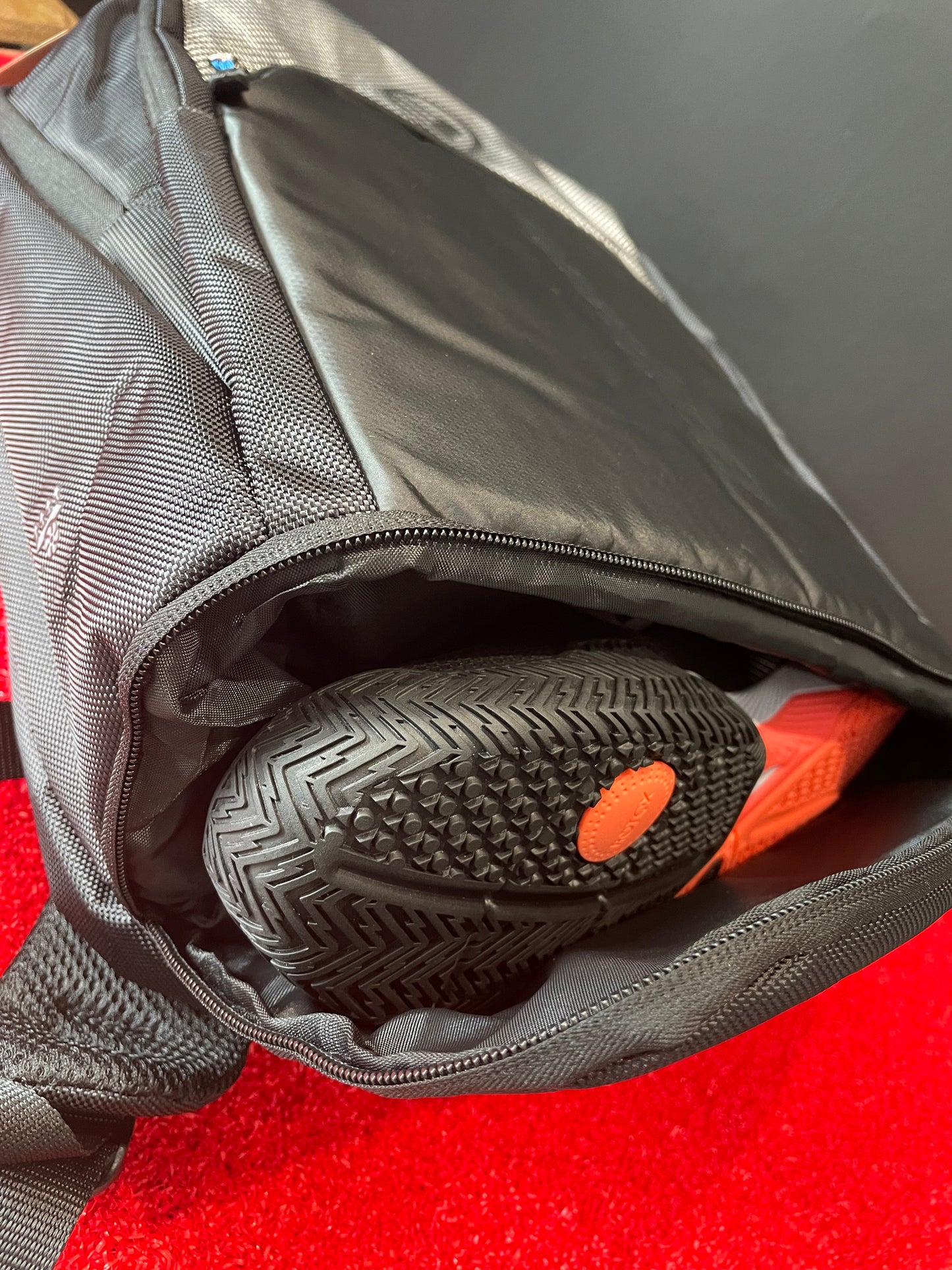ZAINO VERTEX 05 2026