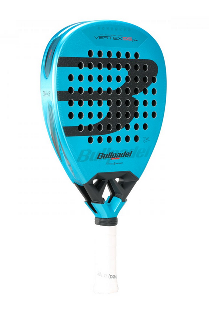 BULLPADEL VERTEX 05 W 26 - CUSTODIA TERMICA IN OMAGGIO