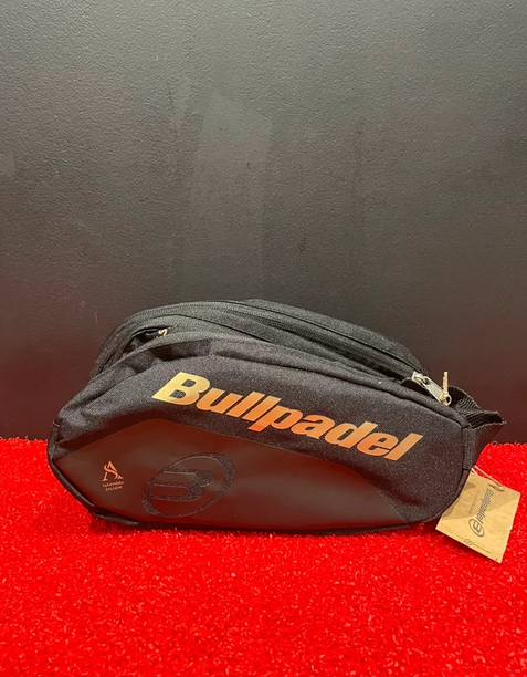 Borsa da toilette Bullpadel Alejandra Salazar 2026