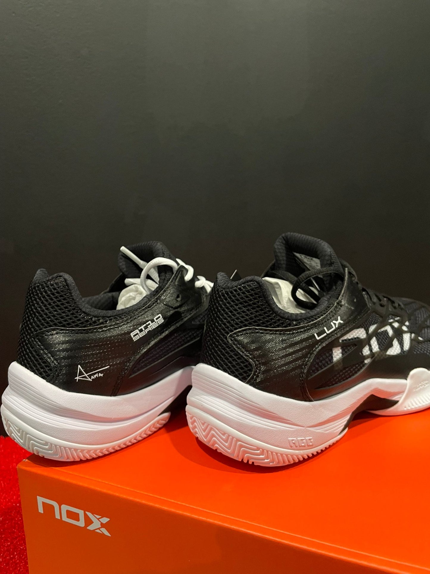SCARPE NOX AT10 LUX 2026 - BLACK/WHITE