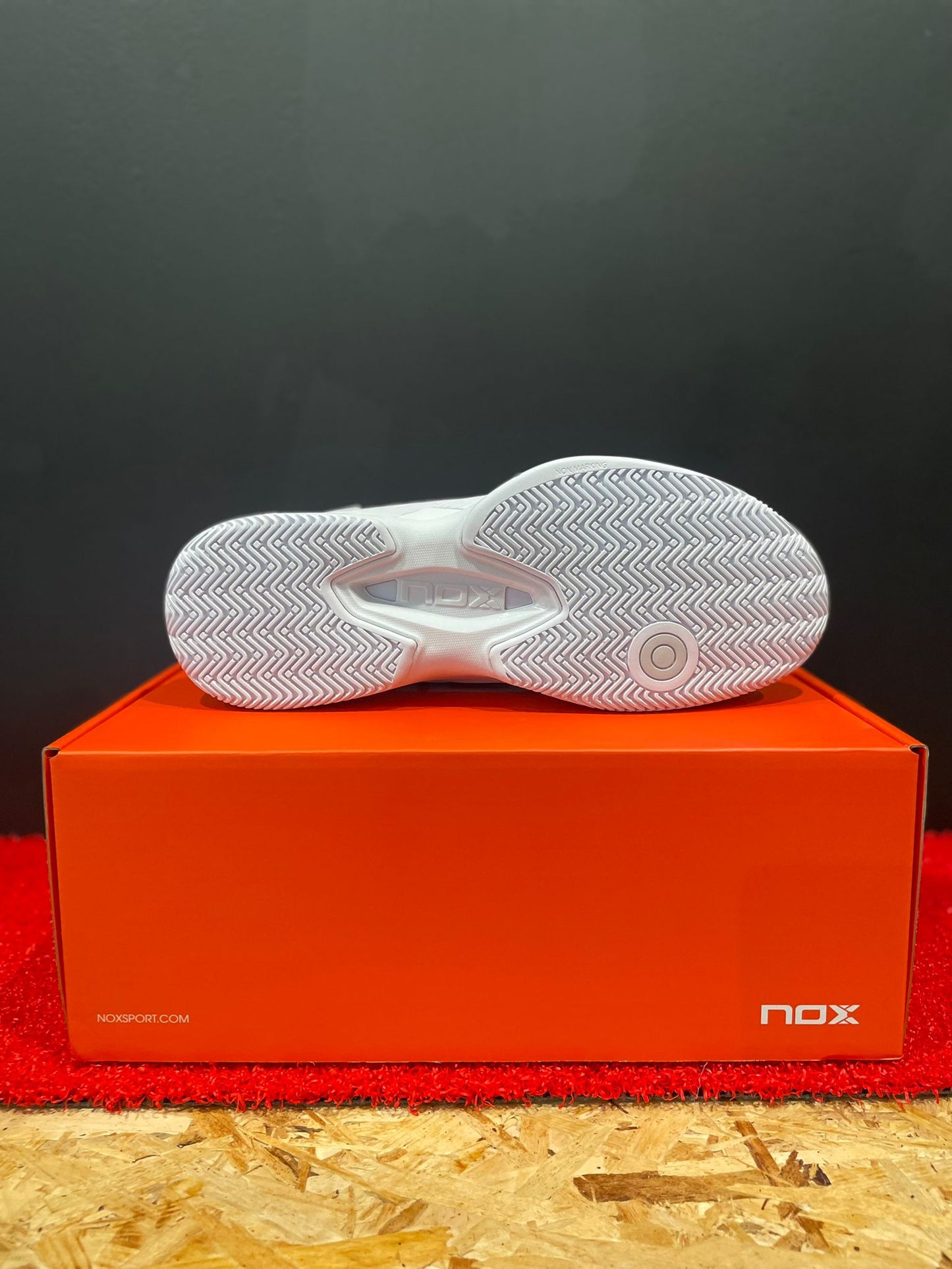 SCARPE NOX AT10 PRO 2026 - BIANCO/GRIGIO